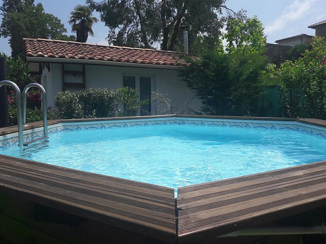 Piscine Le Grand Escouplet gite à Coudures dans les Landes avec Gites de France