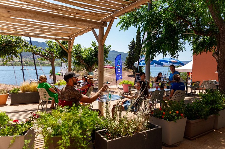 TERRASSE Base de plein air du salagou