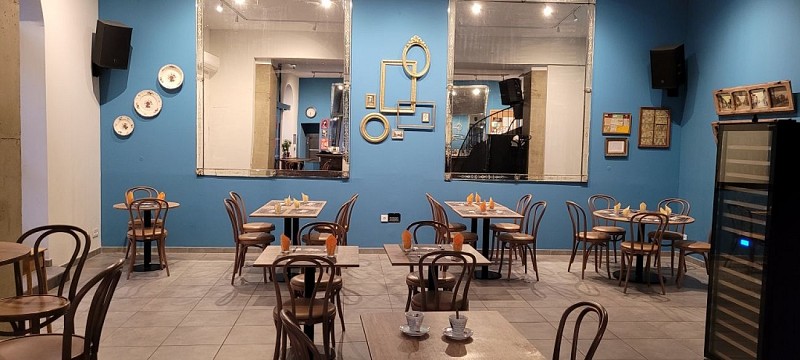 Le Grand Café Roujan Salle - OT AVANT MONTS 2022