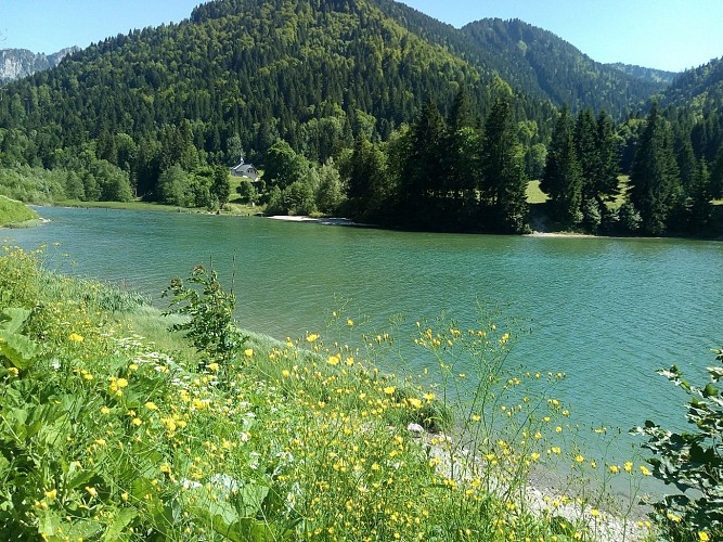 Pêche au lac de Vallon