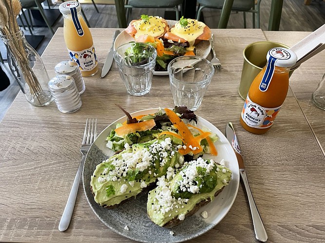 WOM coffee shop Pont-l'Evêque (6)