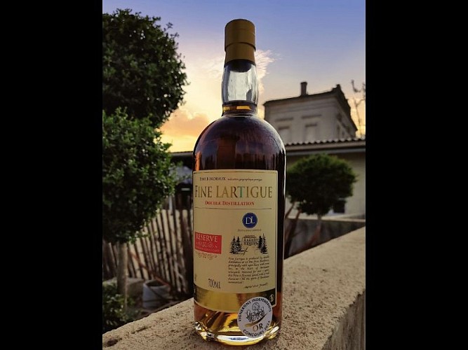 Bouteille Fine de Bordeaux