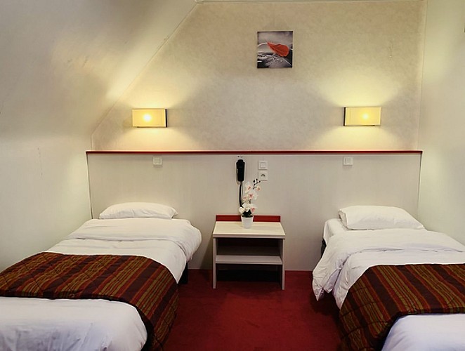 Gîte Au Petit Vivoin - Vivoin - chambre