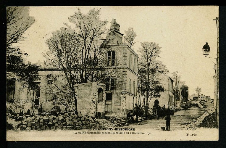 La Mairie de Champigny après les bombardements de 1870
