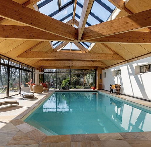 Piscine intérieure