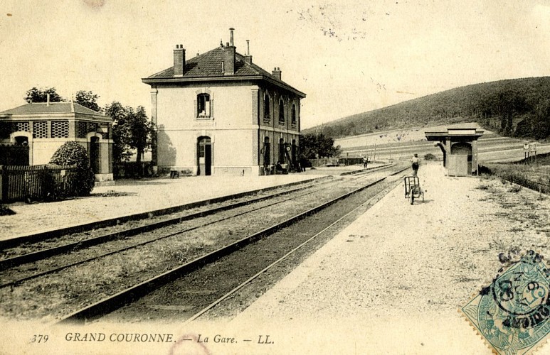 Point 14 : l'ancienne gare de Grand Couronne