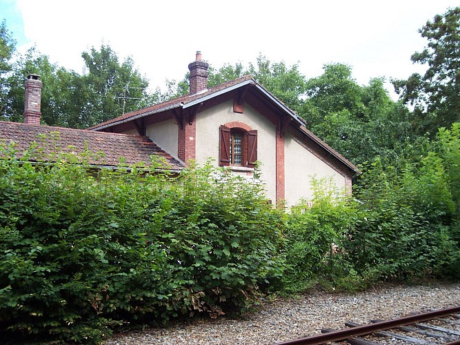 Point 15 : Ancienne gare de Moulineaux