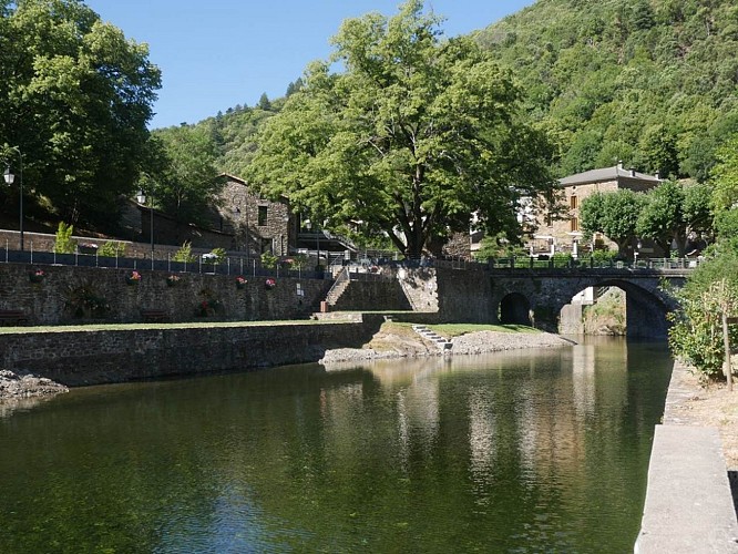 Chambres d'hôtes - Auberge du Valgrand