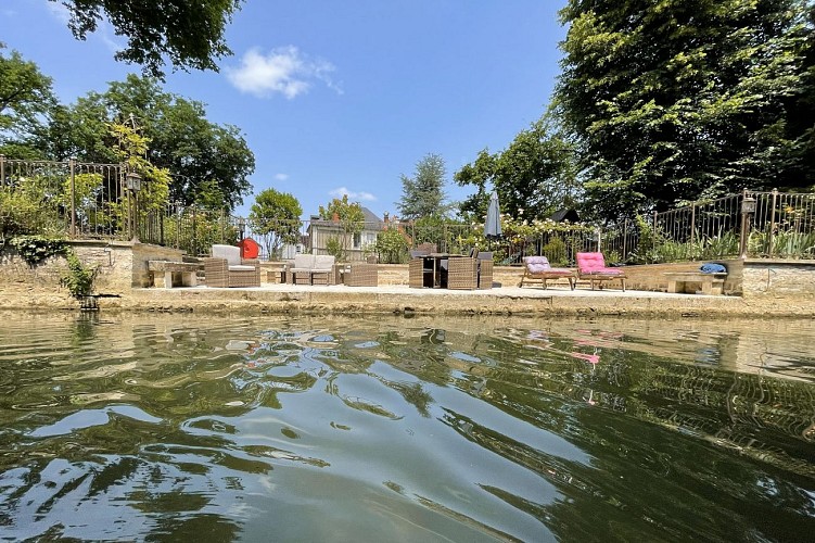 La terrasse en bord de rivière