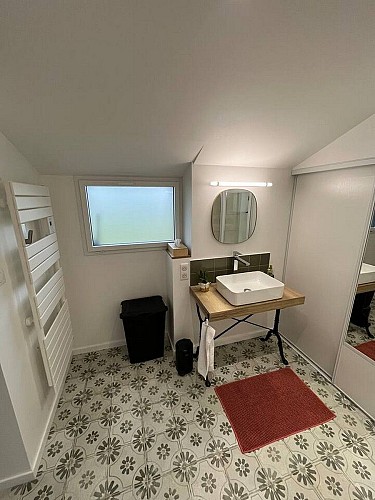 saint-pierre-des-echaubrognes-gite-la-parenthese-a-la-ferme-salle-de-bain