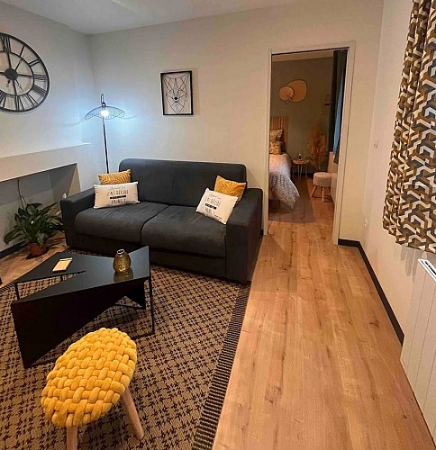 Avranches-goutté-legros-appartement-jacuzzi-intérieur-5