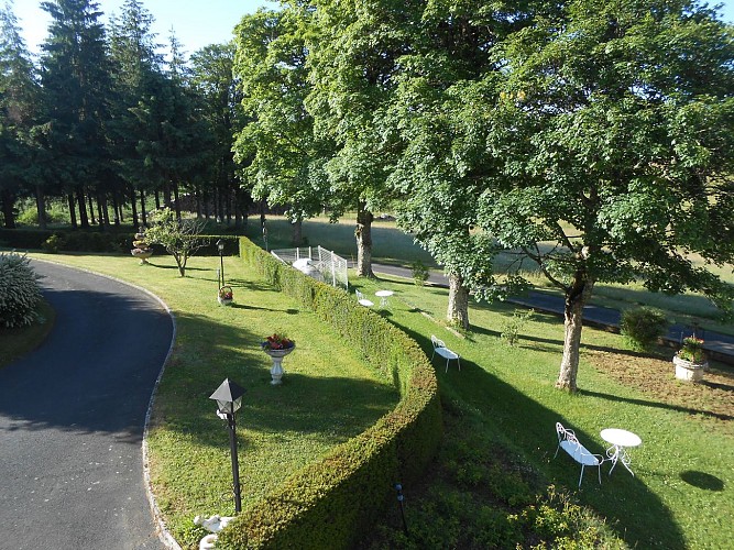 Bois Vialotte Hotel