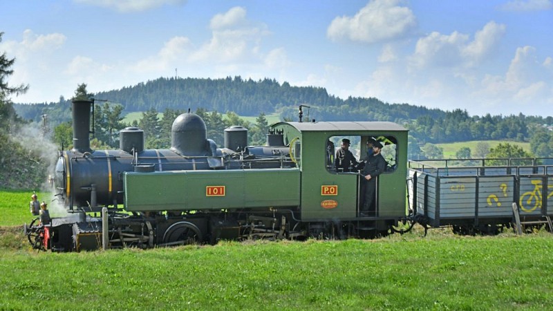 Voyage en Chemin de Fer Historique - Train Touristique Velay Express