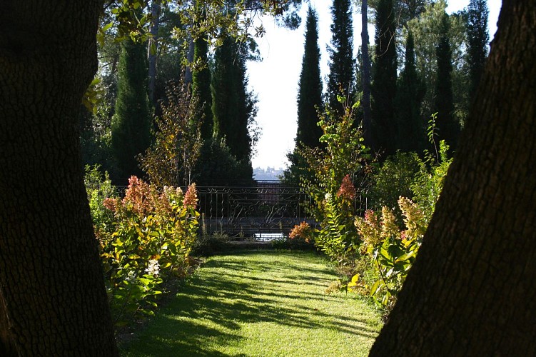 The Saint-Jacques du Couloubrier estate