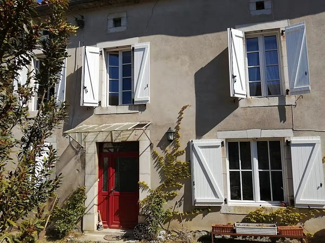 MaisonDeZelie-GourdanPolignan-Pyrenees31