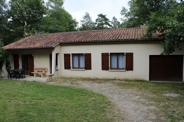 Gîte du vélo bleu - Extérieur @LarvorThierry - Sirtaqui