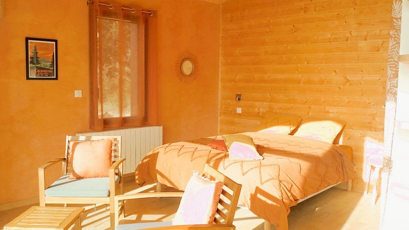 Peace & Lodges, East Lodge cocooning, en duo nature & sauna au bois