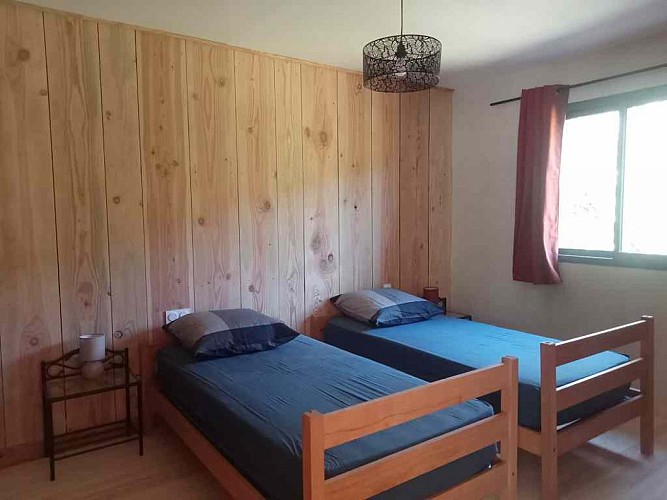 camparols_gitePMR_chambre2_OT