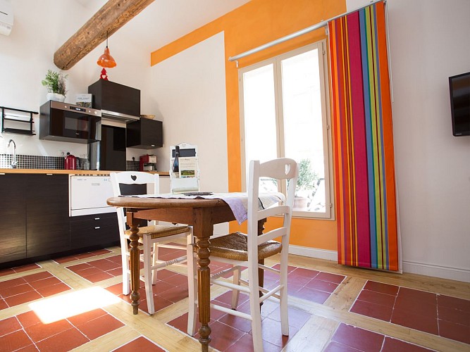 fourberies-table-cuisine500x300