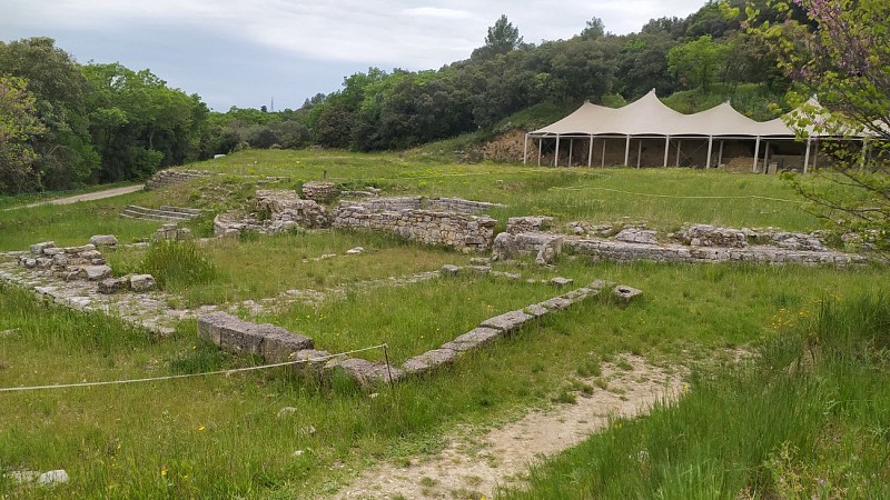 site-archeologique-castellas12