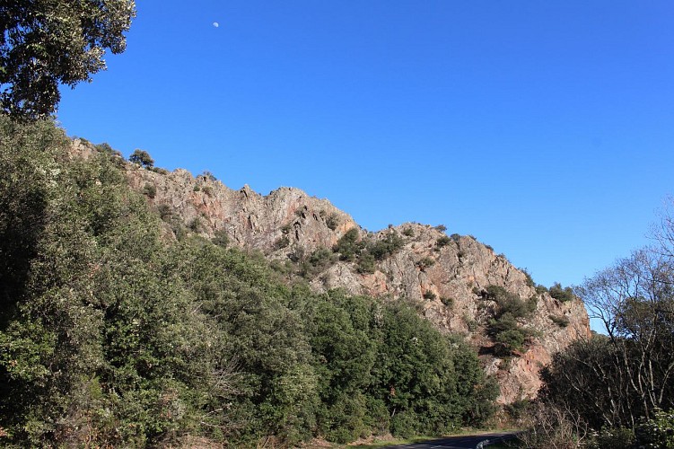 Granit du Mendic Serieys © S. Durandkeller - Herault Tourisme 3