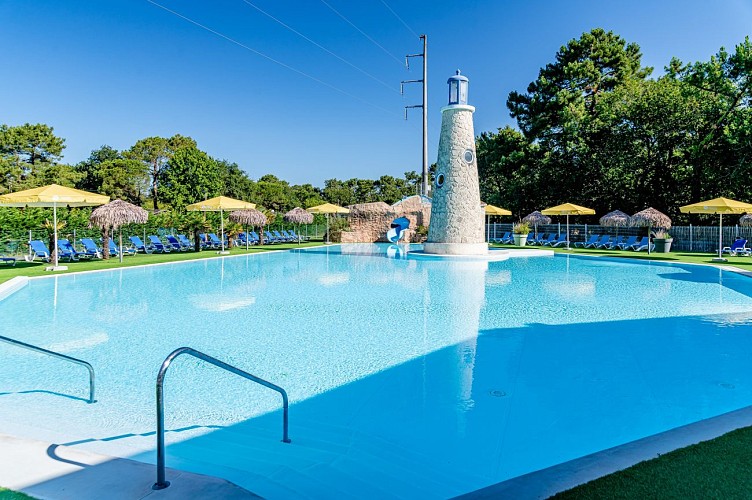 Parc aquatique bassin ext