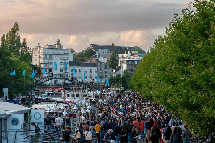 Les villages à quai