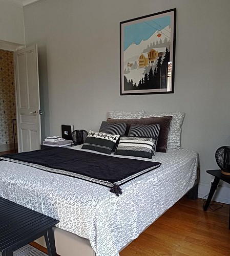 Aix'traordinaire : chambre "Mont Revard" et chambre "Aix-les-bains"