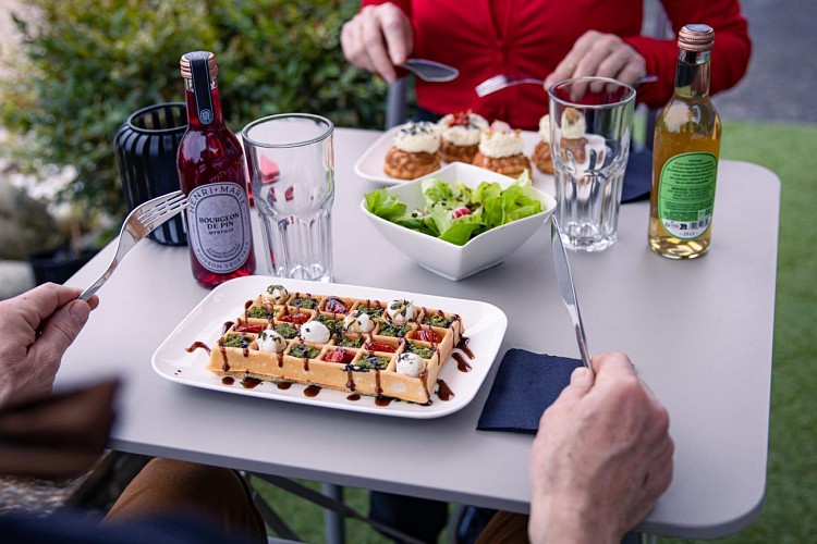 repas salé en extérieur
