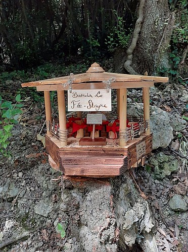 Lo Camin de las Hadas, Sentier Botanique des Fées