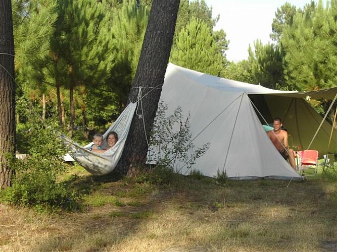 Camping Aire naturelle l'Acacia Hourtin