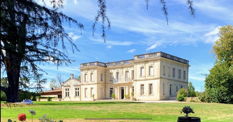Façade Sud Château La Chèze