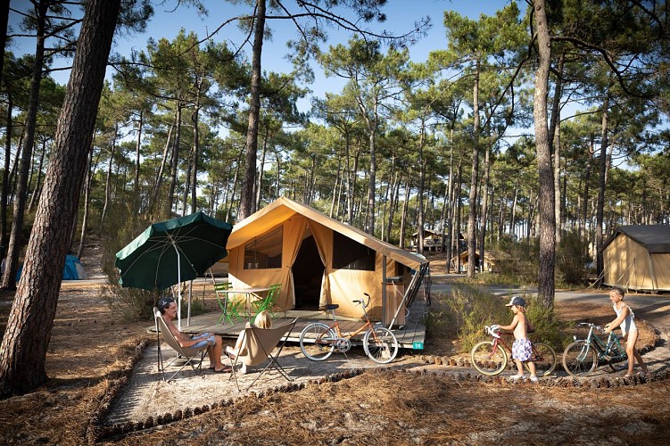 056-Huttopia_Lac_Carcans-ManuReyboz.jpg