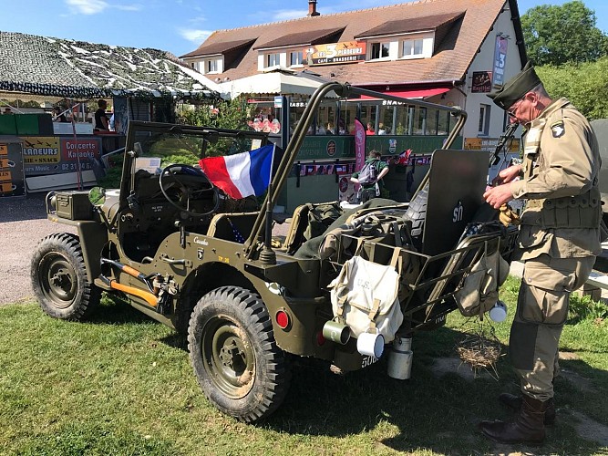 les-3-planeurs-jeep
