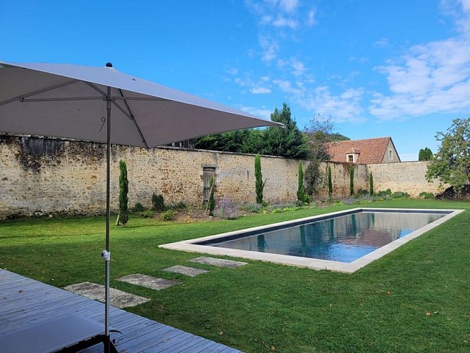 Hôtel-Les-Près-10-Saint-Hilaire-Le-Châtel-800