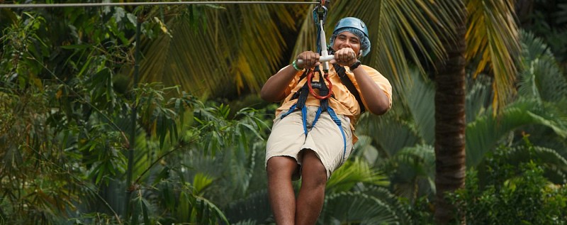 Tour 3 en 1 : Traversée en téléphérique, descentes en tyrolienne et randonnée dans la forêt tropicale - A Sainte-Lucie