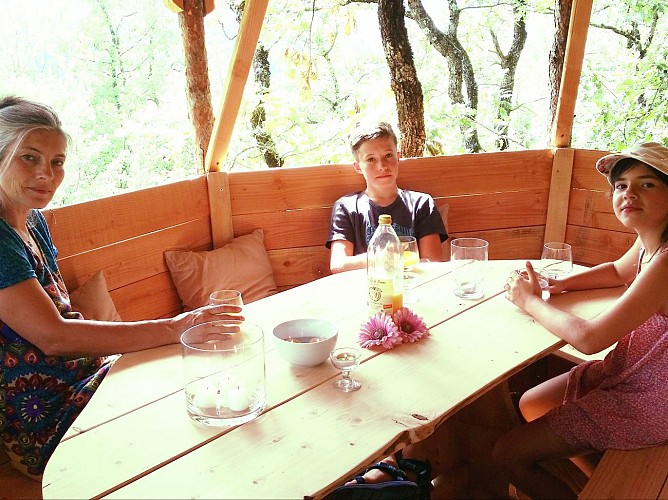 La Cabane aux Oiseaux Tree House