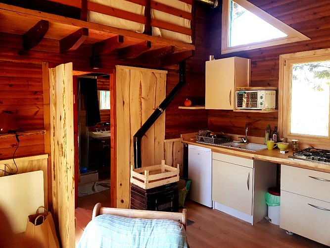 La Cabane au Bord de l'Eau - Les Taudons