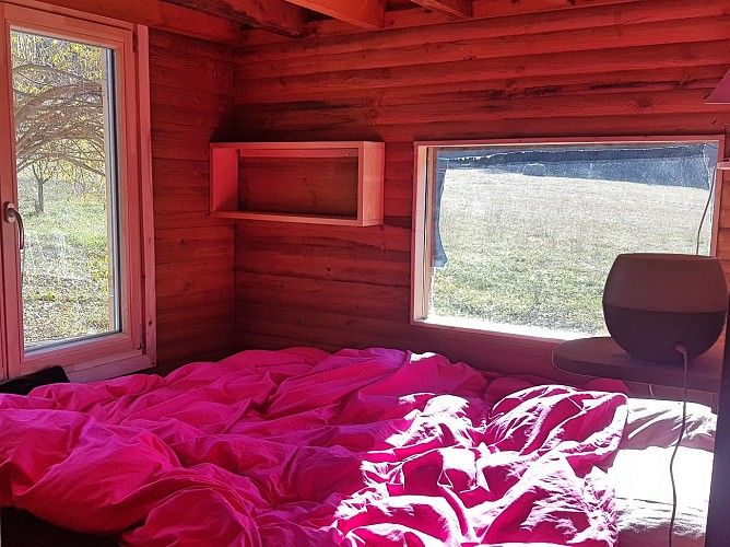 La Cabane au Bord de l'Eau - Les Taudons