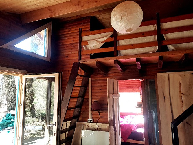 La Cabane au Bord de l'Eau - Les Taudons