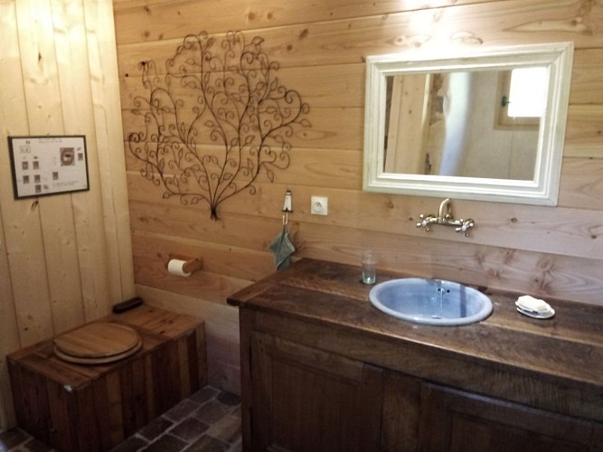 La Ferme des Montagnes Bleues Bed and Breakfast