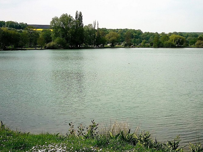 Etang de pêche © Emilie ORVAIN