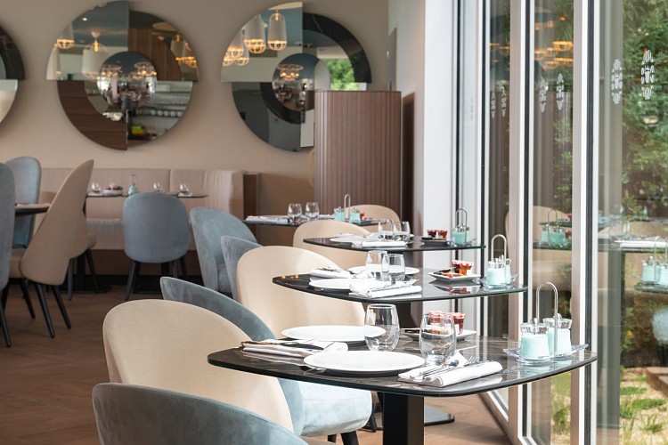 Hôtel-Restaurant Omnubo Collection