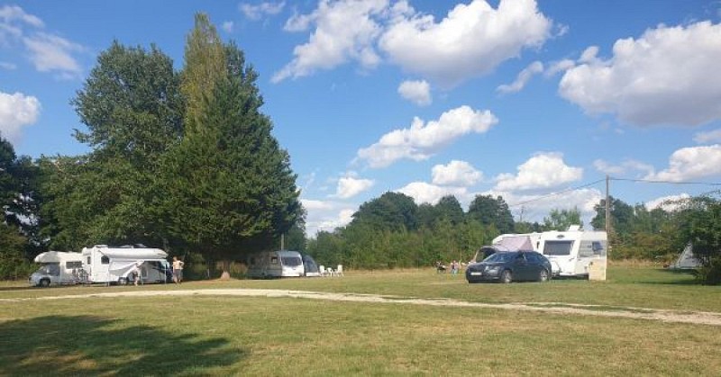 photo camping de la touche 1