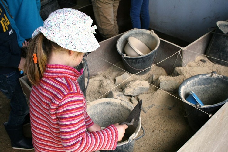 atelier_apprenti_archeologue_credits_musee_de_landevennec_-_web