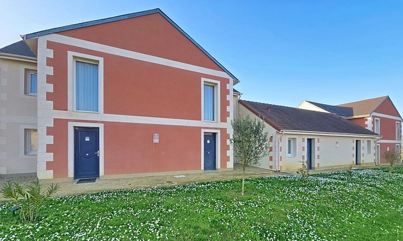 Domaine du Val d’Amboise – Holiday Residence with Pool near the Loire Valley Castles