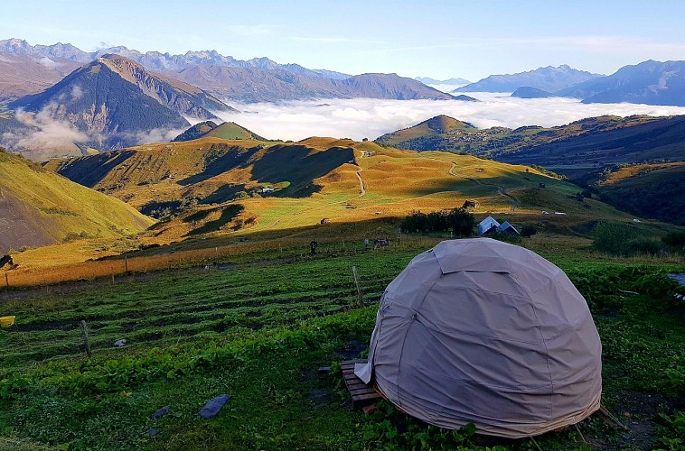 Overnight in a dome at Chalet d'la Croë