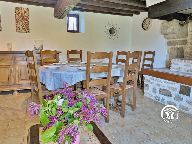 GÎTE DU LIVET, 13 PERSONNES