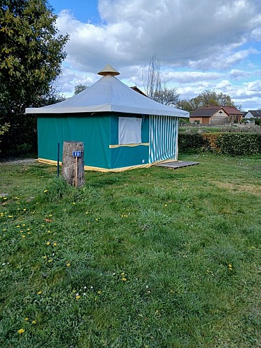 Tente aménagée329_170616(1)