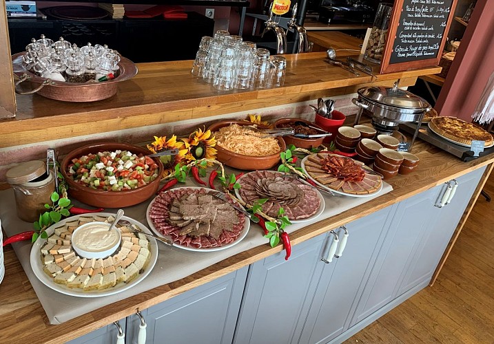 Restaurant Rouge Bistro